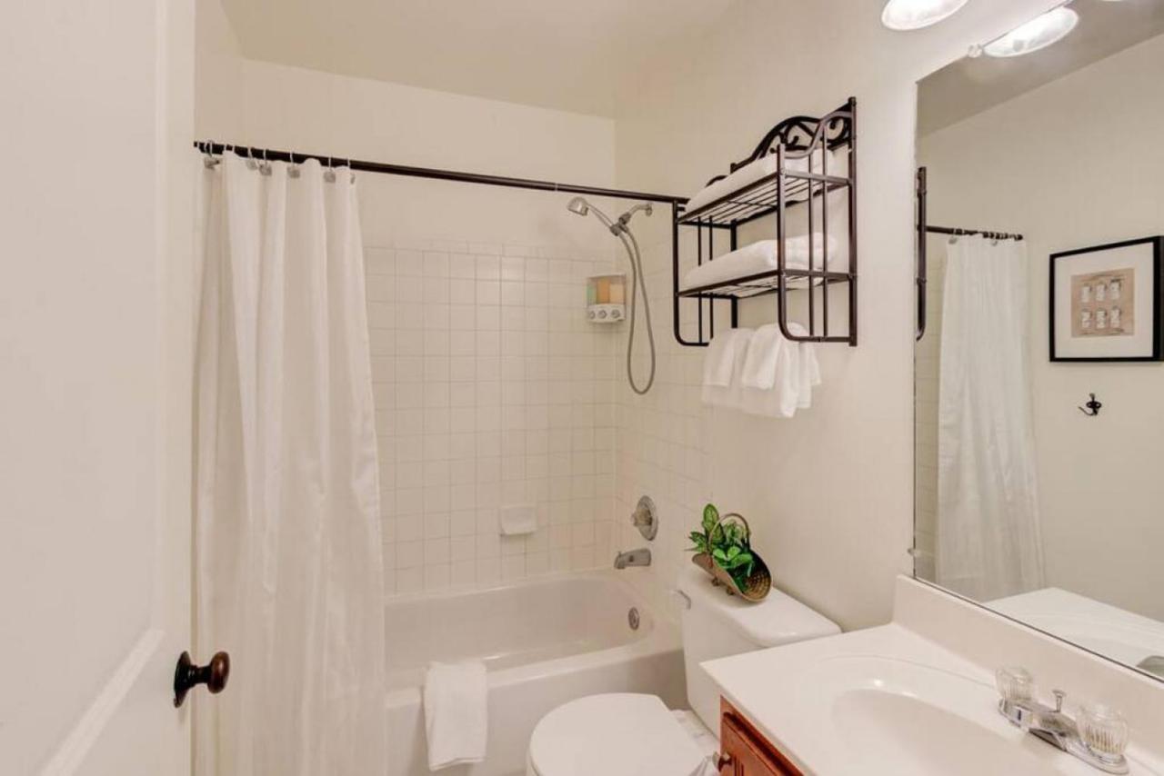 Gated Walking Distance To Overton Square Apartment Memphis