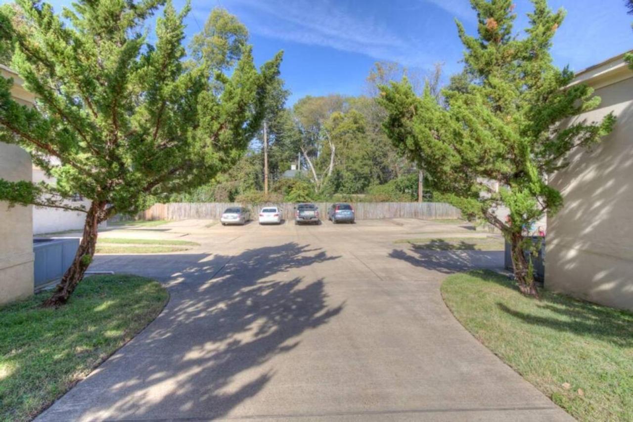 Apartment Gated Walking Distance To Overton Square
